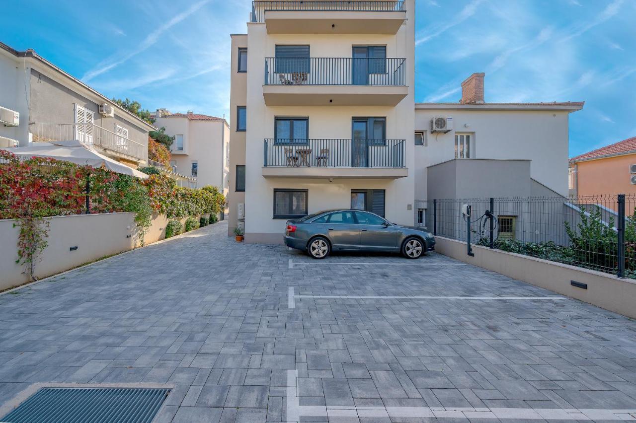Seven Seas Residence Split Exteriör bild